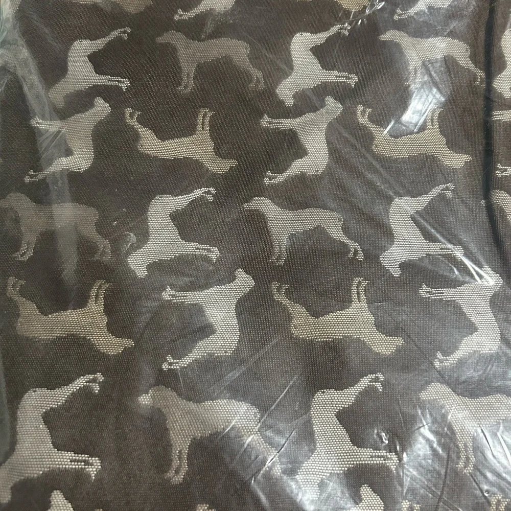 Rare hard to find William Wegman designed weimaraner Crypton throw over NWT